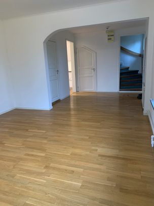Körsbärsvägen, Västerås - Photo 1