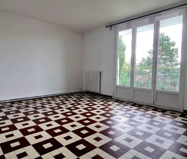 Location Appartement 1 pièces 33 m2 à Fontenay-sous-Bois - Photo 1