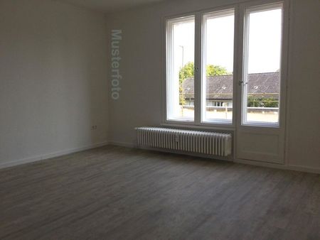 Neue Wohnung, neues Glück! Praktische 3-Zi.-Wohnung - Photo 2