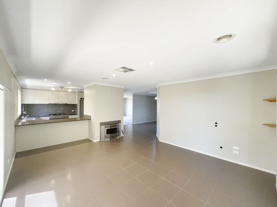 2 Frow Court, Canadian - Photo 1