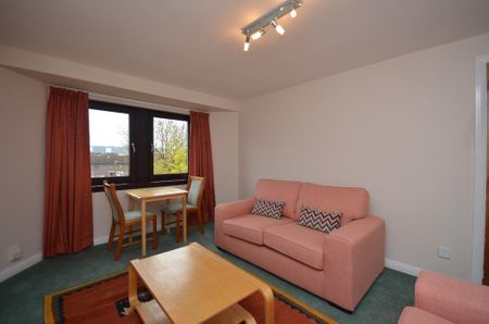1 bedroom flat to rent - Photo 4