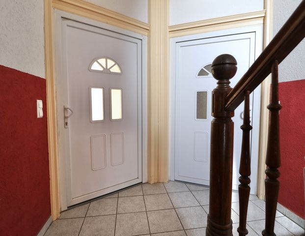 Große 2,5-Zimmer Wohnung mit Freisitz, Innenhof und Stellplatz in zentraler Lage von Rheinfelden - Foto 1