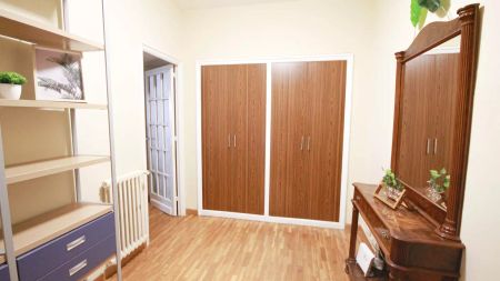 Room in a shared 5-bedroom apartment for rent in la Dreta de l'Eixample, all bills included professionals, students. - Photo 2