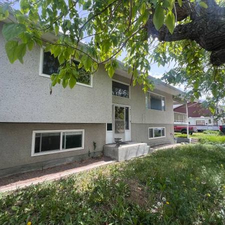 PRIME Location 2 Bedroom House w/Huge Yard (Kamloops) - Photo 1