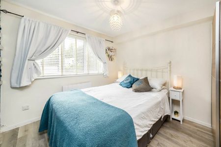 Milford Mews, SW16, London - Photo 3