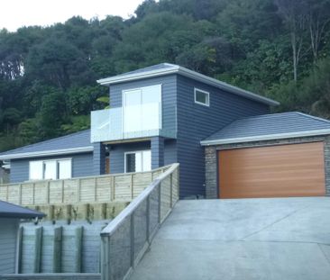 WAINUIOMATA LIVING - Photo 5