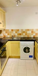 2 Bed Flat, Greys Court, RG1 - Photo 4