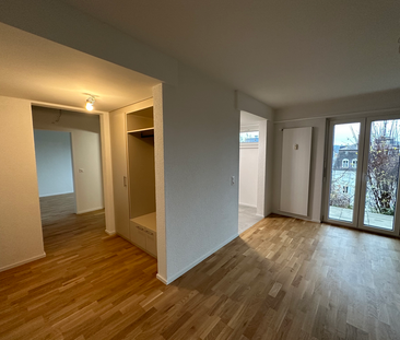 Moderne 2.5-Zimmerwohnung im 1. UG mit Terasse - Photo 5