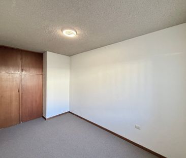 2/12 High Street, Waratah - Photo 4