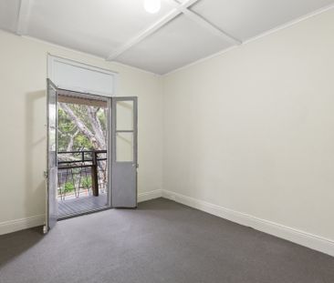 13 Bridge Street, Erskineville NSW 2043 - House For Rent | Domain - Photo 2