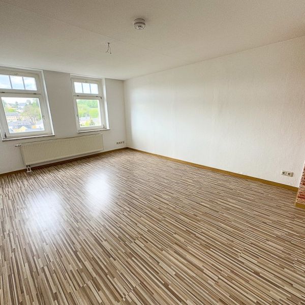 Großzügige 3-Raum-Wohnung in Grünhain zu vermieten - Photo 1