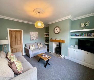 2 bedroom terraced house to rent - Photo 1