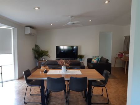 Quality 3 Bedroom Family Home in Central Location - Photo 5