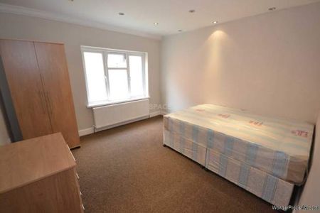 4 bedroom property to rent in Reading - Photo 5