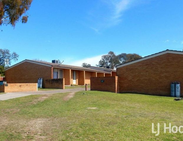 Cosy Unit in Ashford - Photo 1