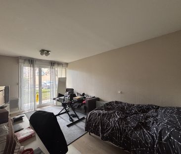 Location Appartement 1 pièce 27m² POITIERS 86000 - Photo 1