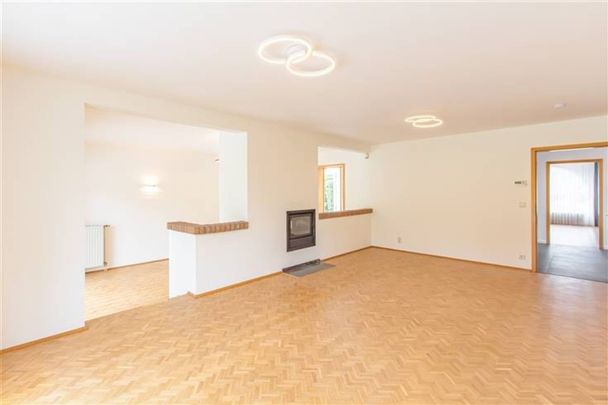 Tout savoir sur cette maison à Waterloo, à Waterloo - Foto 1