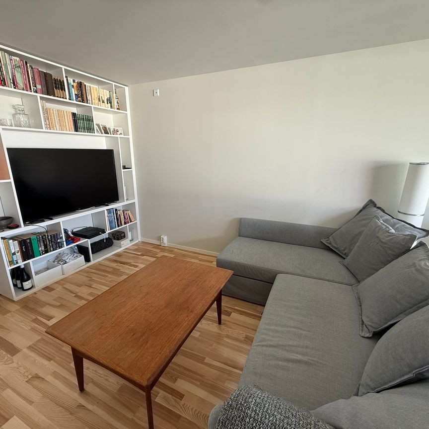 Turfgatan, Täby - Foto 1