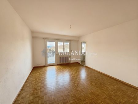 Beautiful bright 5-room apartment Secteur Grand-Saconnex - Foto 2