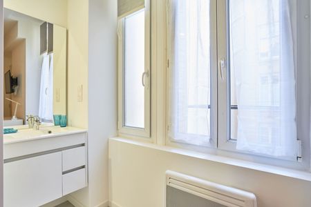 PALISSOT Roommate 3 Bedrooms at Nancy - Photo 4