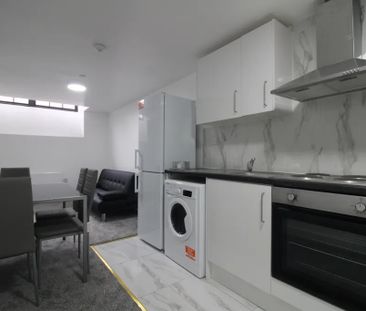 1 Bed Flat, Castle Edge, NG7 - Photo 1