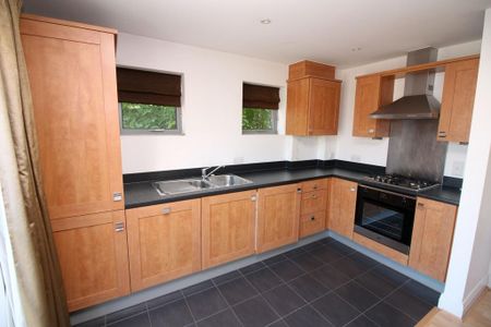 1 bedroom flat to rent - Photo 3