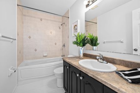 For Lease - 381 Moffatt Pond Court, Barrhaven, Ontario - Photo 4