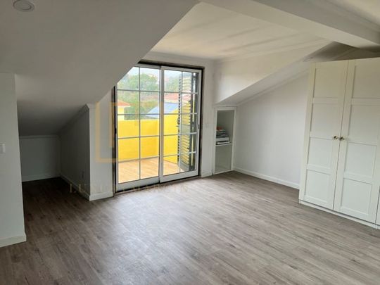 3 room luxury Semidetached House for rent in Cascais, Portugal - Photo 1