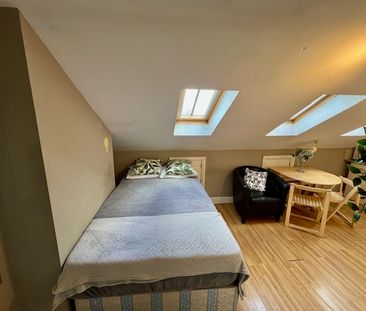 Room in a Shared House, Lena Gardens, W6 - Photo 5
