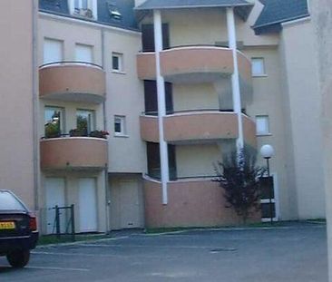 Location Appartement 2 pièces 45m² FLEURY LES AUBRAIS 45400 - Photo 6