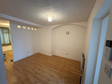 Wheatley Hall Road - Photo 4