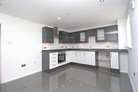 2 bedroom terraced house to rent - Photo 5