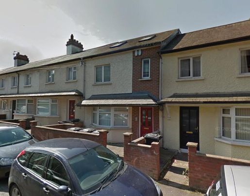 32 A Dunluce Avenue, Belfast, BT9 7AY - Photo 1