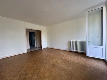 Location Appartement 3 pièces 69m² VALENCE 26000 - Photo 2