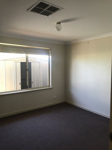 Great Secure Complex - Photo 4