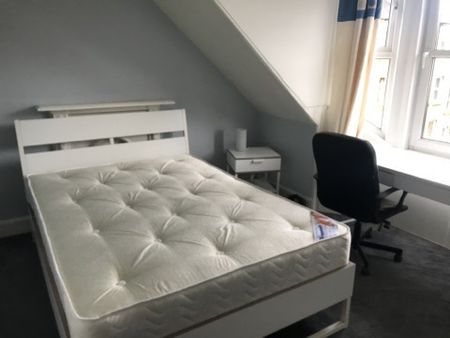 4 bedroom house to rent - Photo 5