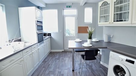 1 bedroom property to rent Crabtree Close, Sheffield., South Yorkshire, S5 - Photo 4