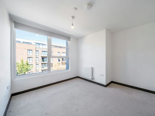 Apartment to rent on - Photo 1