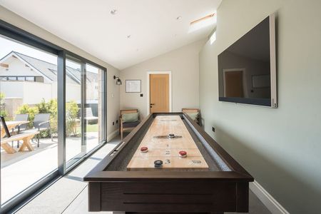 High Street - Photo 5