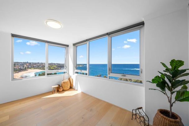 Top-Floor Beachside Penthouse with Spectacular Ocean Views - Photo 1