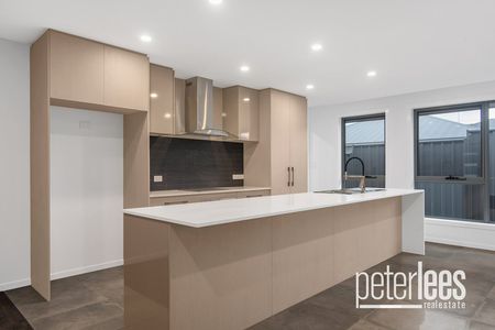 2 / 8 Peppermint Place, Prospect TAS 7250 - Photo 2