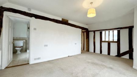 6 bedroom detached house to rent - Photo 5