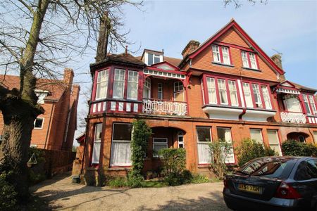 Studio to rent - Photo 3