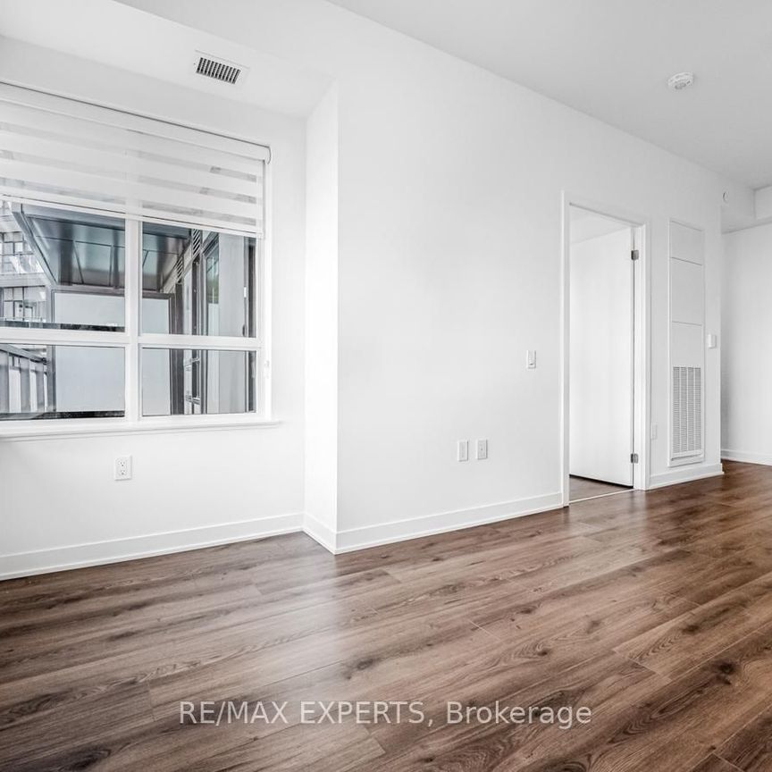 For Lease - 395 Dundas Street Unit# 433, Oakville, Ontario - Photo 1