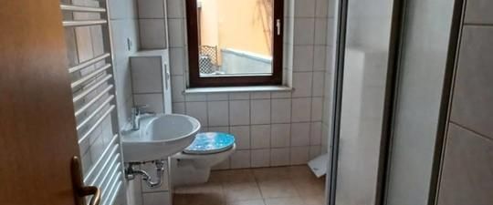 // Single // Azubi Wohnung in Wurzen // 2 Zimmer mit EBK // ab SOFORT // - Photo 1