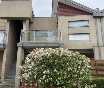 9 Hinterland Close, Lynbrook VIC - Photo 3