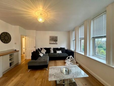 2 bedroom apartment to rent - Photo 3