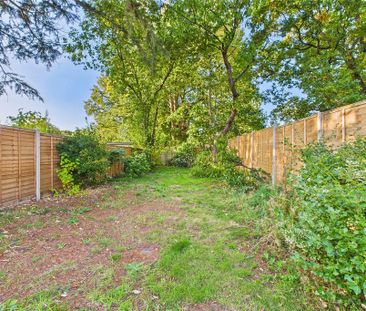 2 bedroom semi-detached house to rent - Photo 3