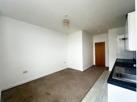 2 bedroom flat to rent - Photo 1