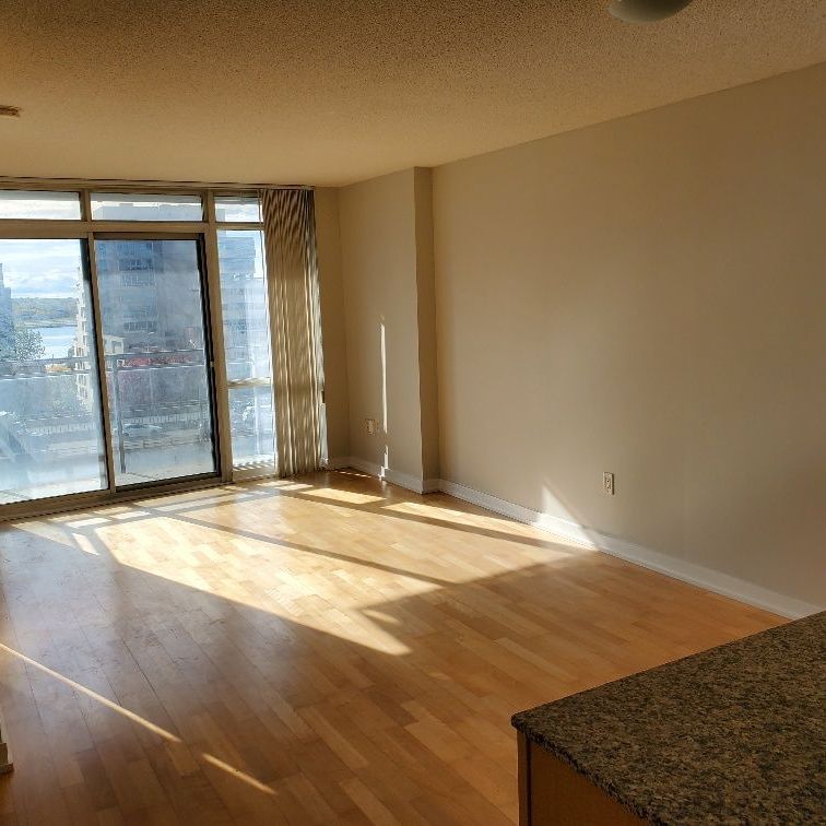 For Lease - 11 Brunel Court Unit# 811, Toronto, Ontario - Photo 1